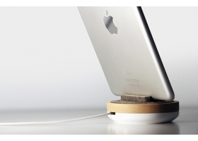 Cozy Cradle for Your iStuff