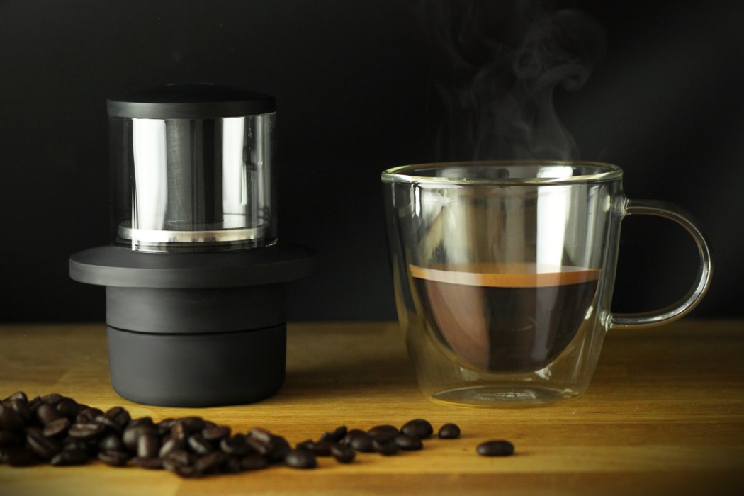 coffeejack_pocket_sized_espresso_maker_layout.jpg coffeejack_pocket_sized_espresso_maker_layout.jpg
