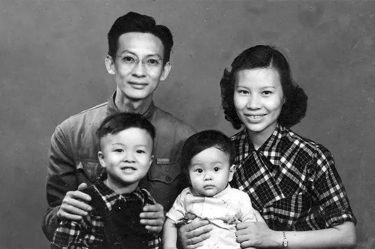 24c442e2d5ee49d58a1d4945d037fb4f.JPG 24c442e2d5ee49d58a1d4945d037fb4f.JPG