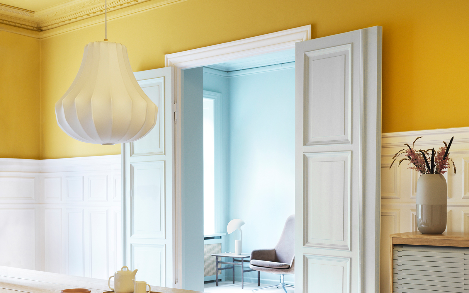 602217NormannCopenhagenSliceTable90x300cmOakFormChairSwivel5WJalousiCabinetPhantomLamp201801.jpg 602217NormannCopenhagenSliceTable90x300cmOakFormChairSwivel5WJalousiCabinetPhantomLamp201801.jpg