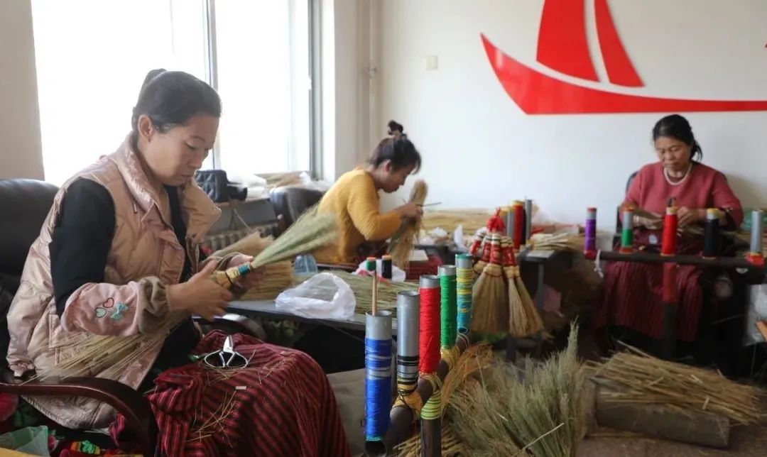 03eb1f2d4647e8e6f6b3884e411fb579.jpg 03eb1f2d4647e8e6f6b3884e411fb579.jpg