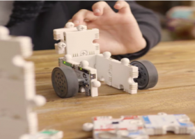 ActivePuzzle - Build Robots out of Puzzle Pieces