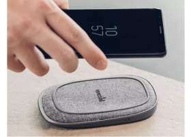 时尚便携式无线充电器：无论你走到哪里，都能为你的智能手机充电